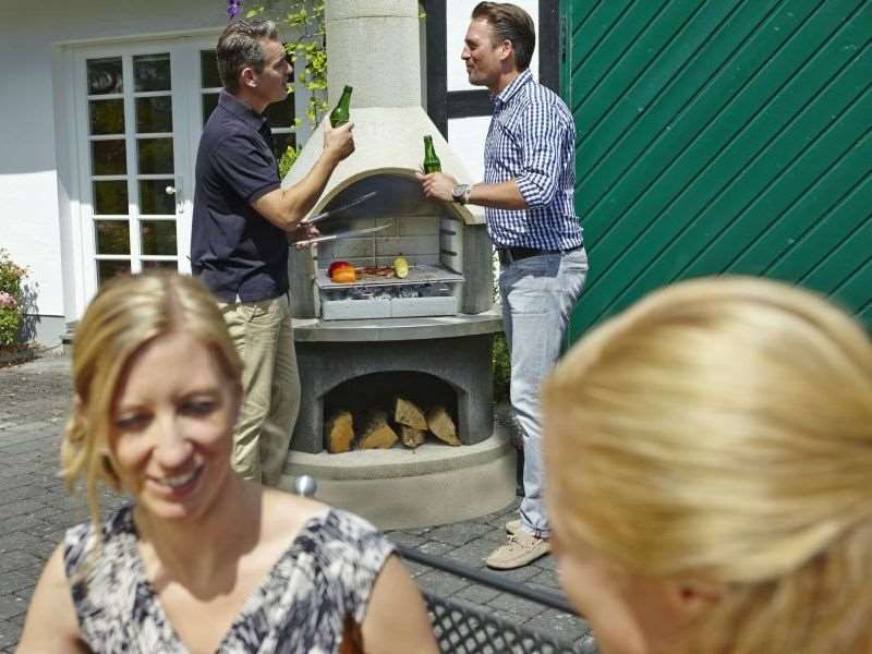 Wellington Buschbeck outdoor fireplace bbq grill Pizza Oven All in