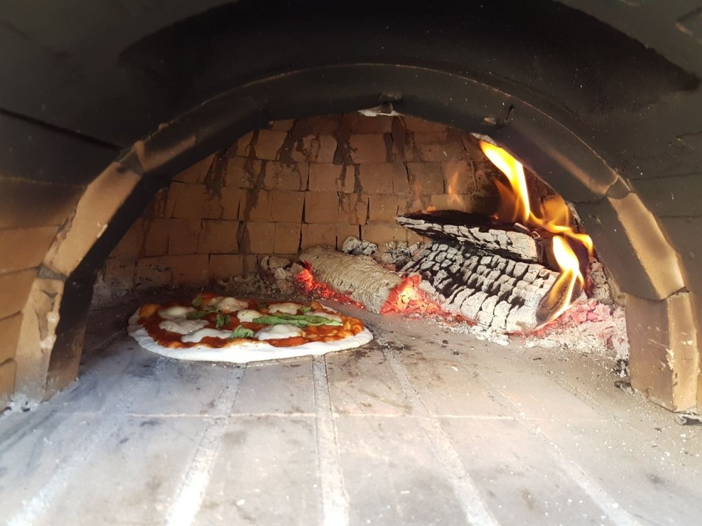 Pizza Ovens